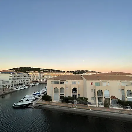 Apartment Superbe 2 Pieces Mezzanine, Pres Plage, Parking Inclus, Animaux Admis - Fr-1-338-528