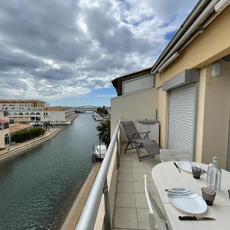 Superbe 2 Pieces Mezzanine, Pres Plage, Parking Inclus, Animaux Admis - Fr-1-338-528 * Sete