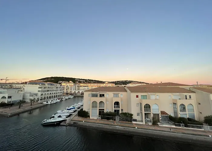 Appartement Superbe 2 Pieces Mezzanine, Pres Plage, Parking Inclus, Animaux Admis - Fr-1-338-528